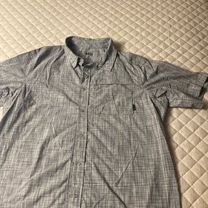 REI mens short sleeve snap shirt XL